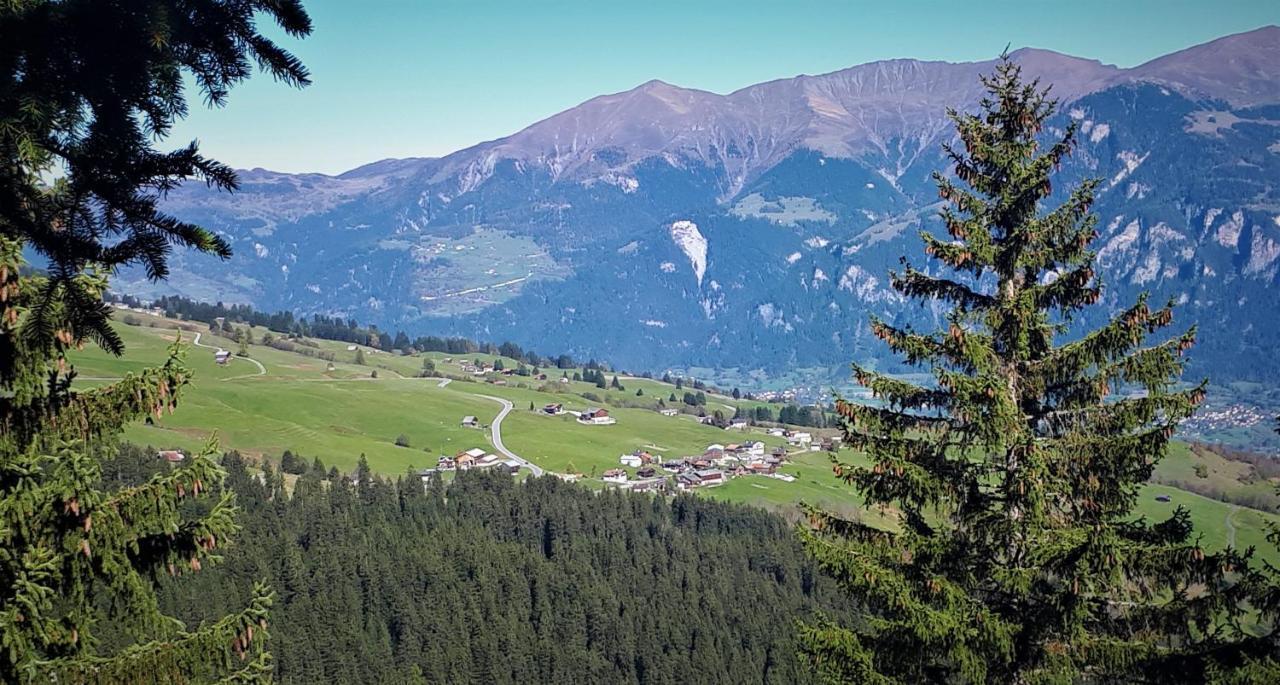 Hotel Gasthaus Alpina à Tschappina Extérieur photo